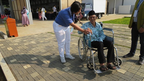 https://images-residence.summarecon.com/images/gallery/article/6979/pemeriksaan kesehatan tzu chi 4.jpg